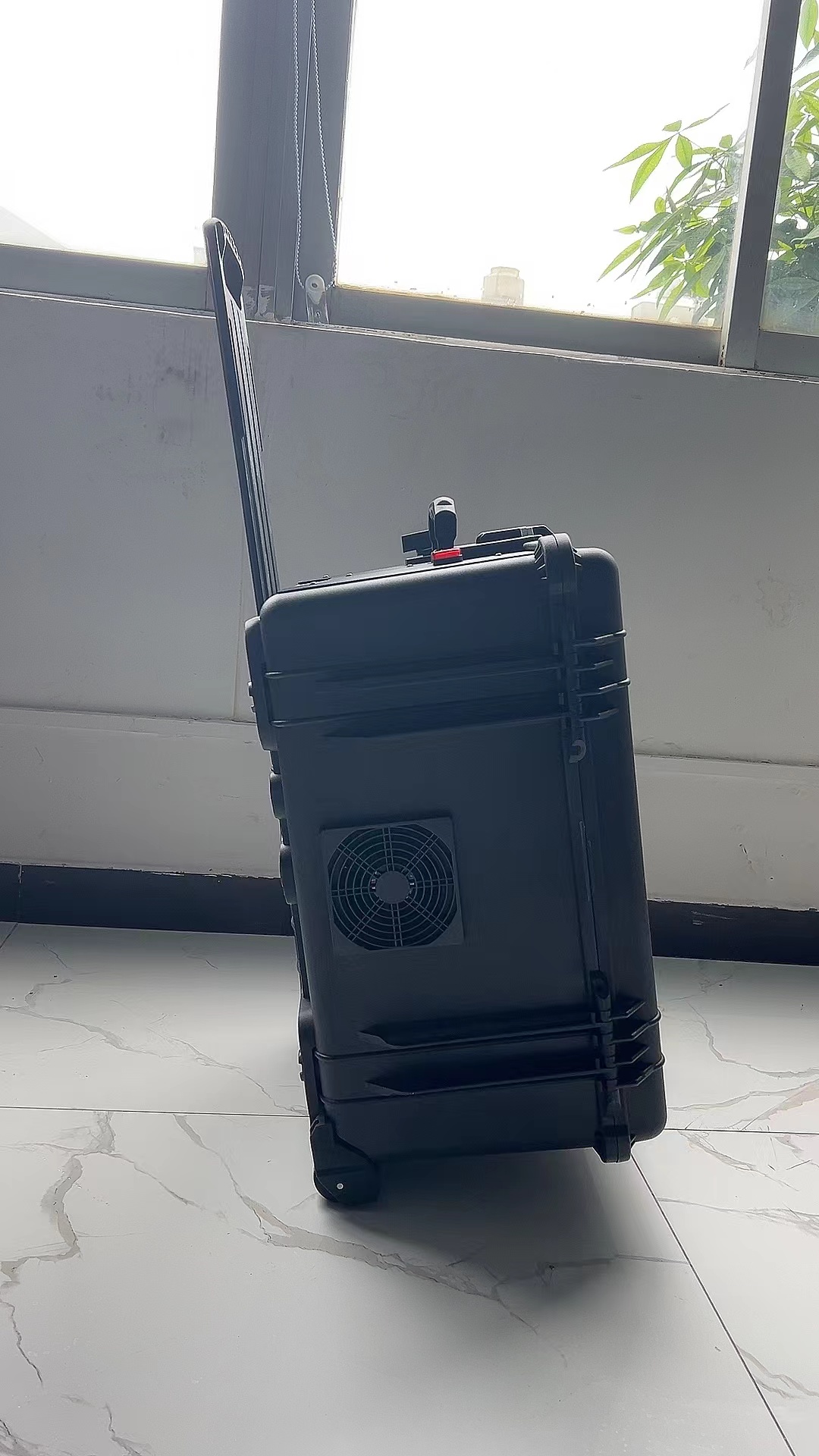 南朗镇手拉箱型移动通信干扰器